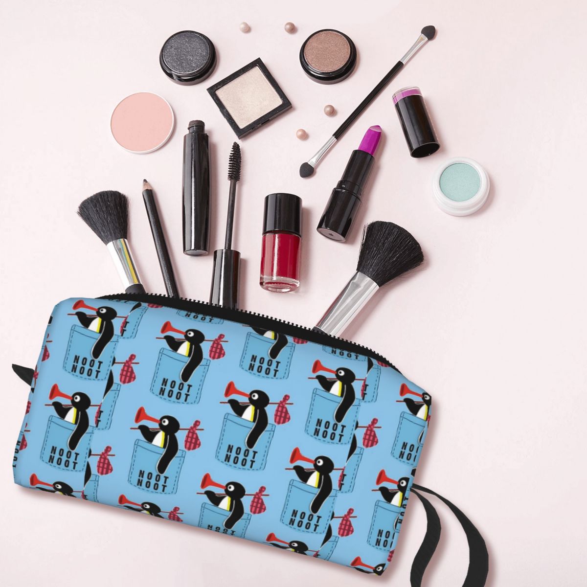 Angry Pingu Noot Noot Pocket 공 - Makeup Beauty Official 리뷰 및 가격