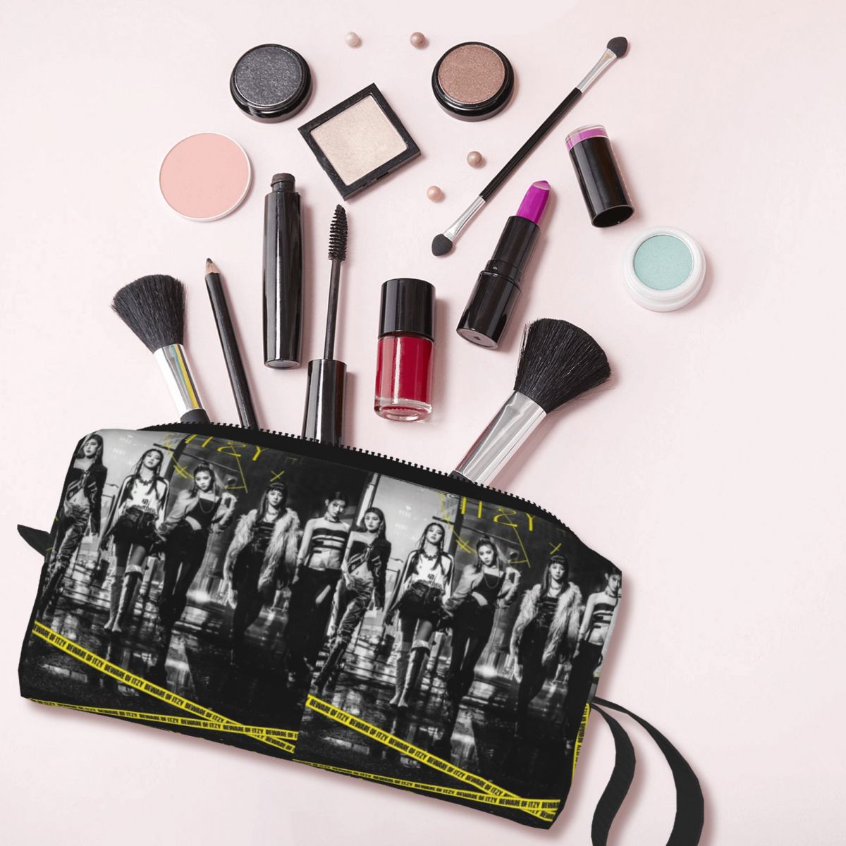 Kpop Itzy-Girl Group 아이돌 메이크업  - Beauty Makeup Kit For Girls 리뷰 및 가격